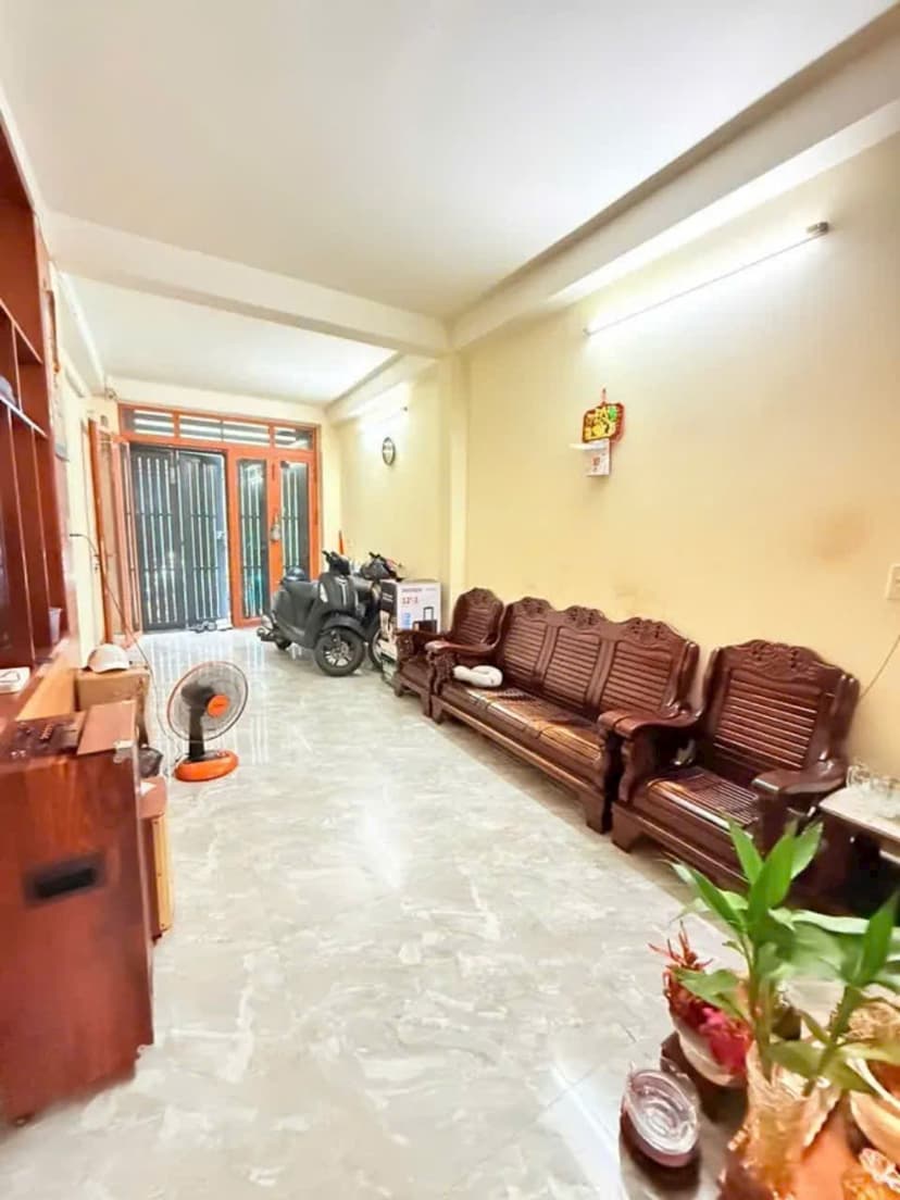 Cơ hội hiếm - Nhà đẹp khu cư xá tự do hẻm xe hơi 1 trục ra CMT8 - Giá chỉ 8 tỷ 1