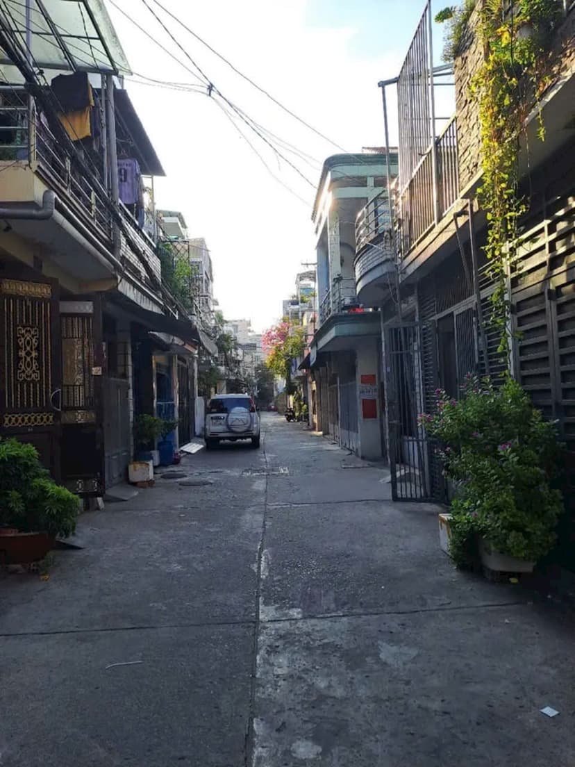 Cơ hội hiếm - Nhà đẹp khu cư xá tự do hẻm xe hơi 1 trục ra CMT8 - Giá chỉ 8 tỷ 1