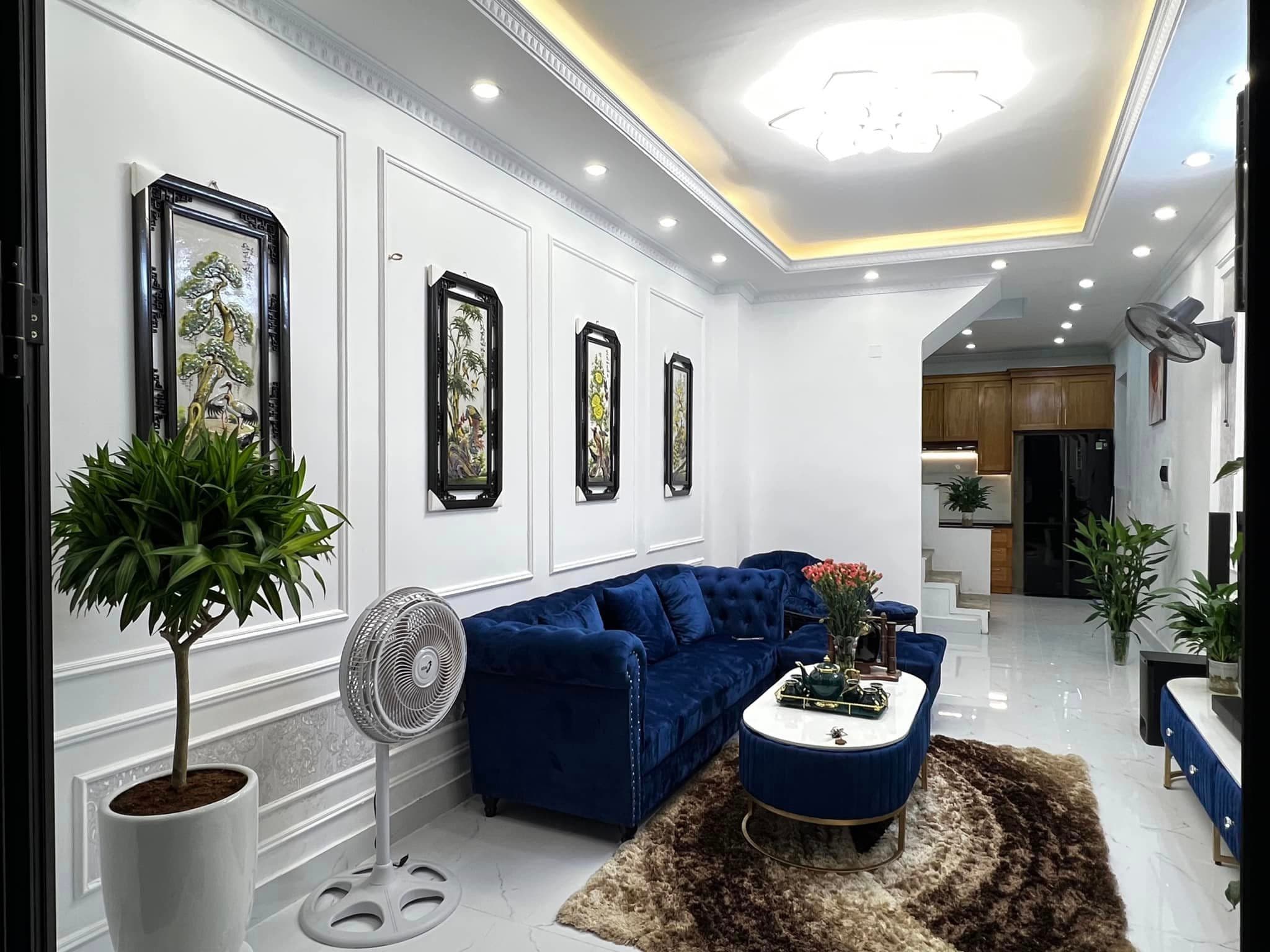 CHÍNH CHỦ BÁN NHÀ TRUNG TÂM THANH XUÂN, CHỈ 5,3 TỶ KINH DOANH, LÔ GÓC, THOÁNG ĐẸP MỚI