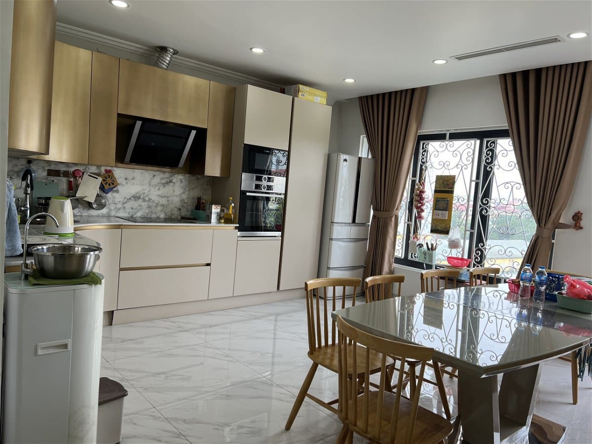 HÀNG HÓT – NGUYỄN KHANG – CẦU GIẤY 5 TẦNG – 8 NGỦ – 20M RA MẶT PHỐ – NGÕ NÔNG RỘNG – LÔ GÓC – VỪA Ở VỪA CHO THUÊ KHÔNG PHẢI ĐI LÀM